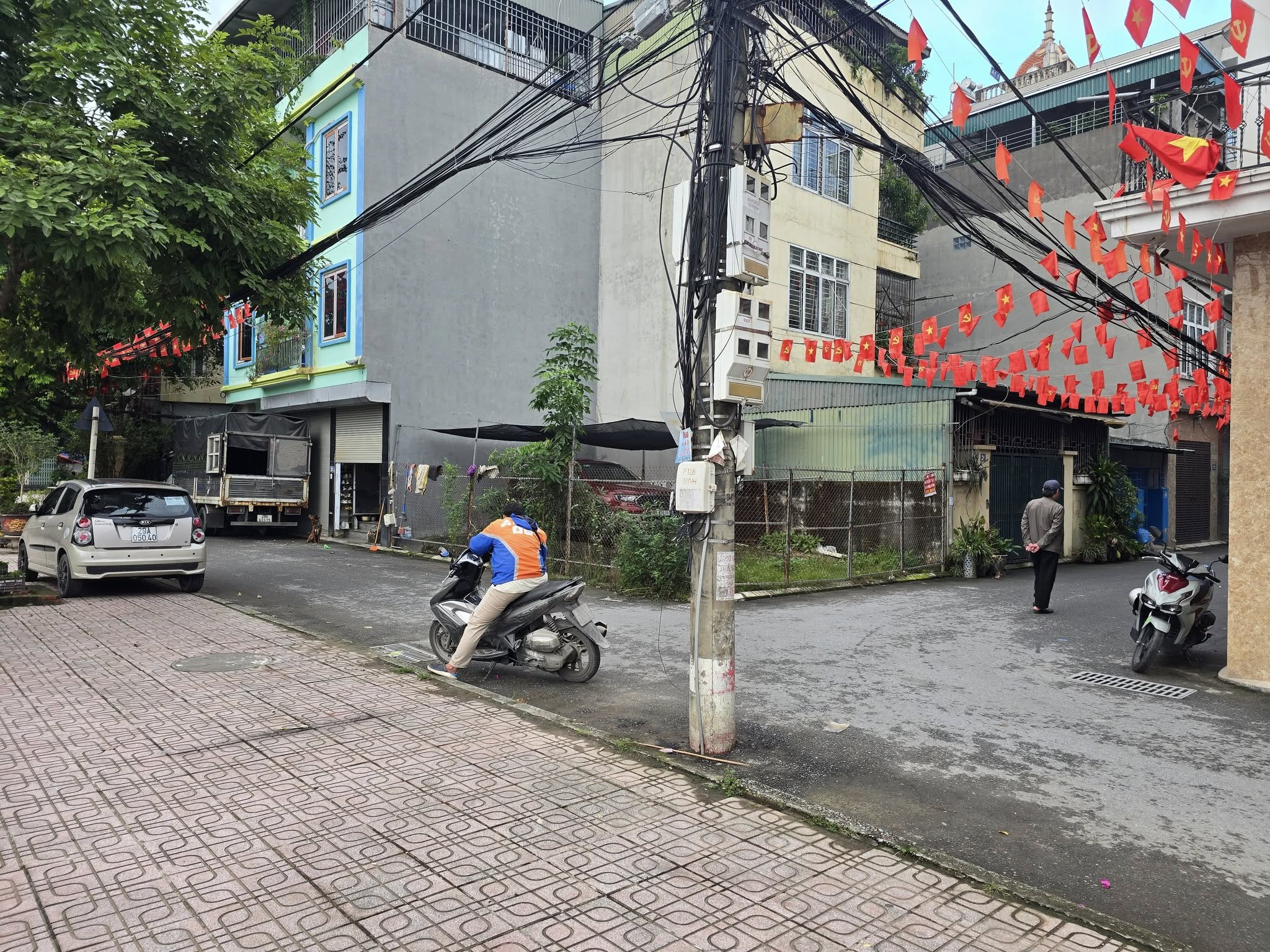 577015572_1894924278040764_1558203889867830129_n